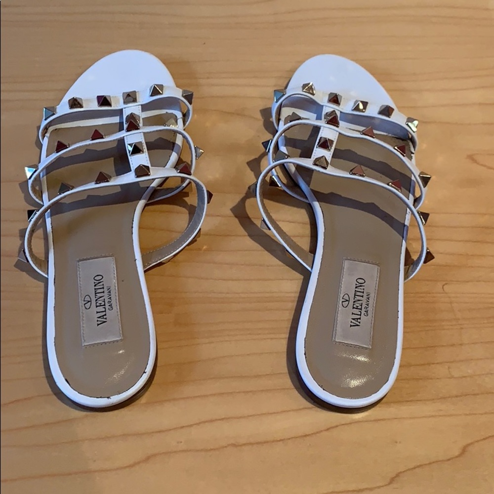 Valentino Garavani Rockstud Caged LeatherFlatSlide - Picture 4 of 6